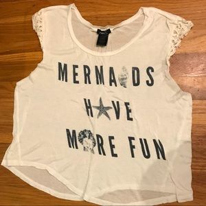 Cropped Graphic T-Shirt